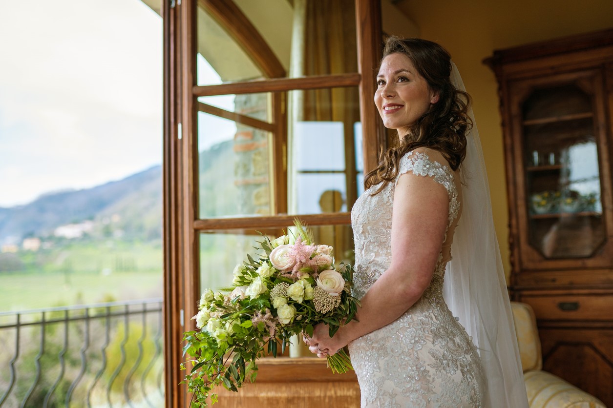 Stunning bride where Adrienne Aereboe did hair and makeup